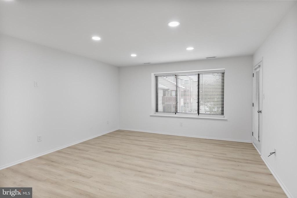 4912 Dunbarton Road - Photo 5
