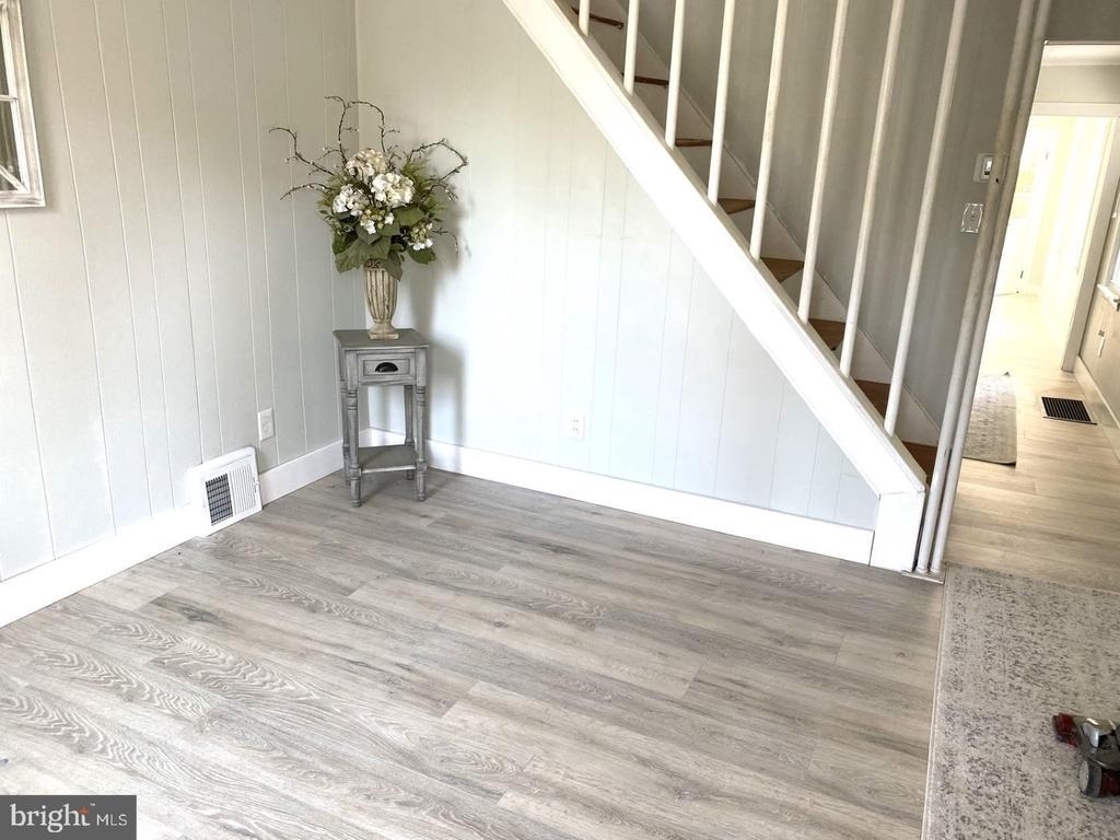 48 Elizabeth Street - Photo 3