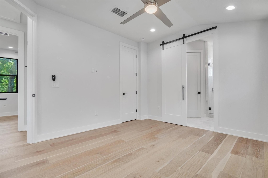 408 W Odell St - Photo 16