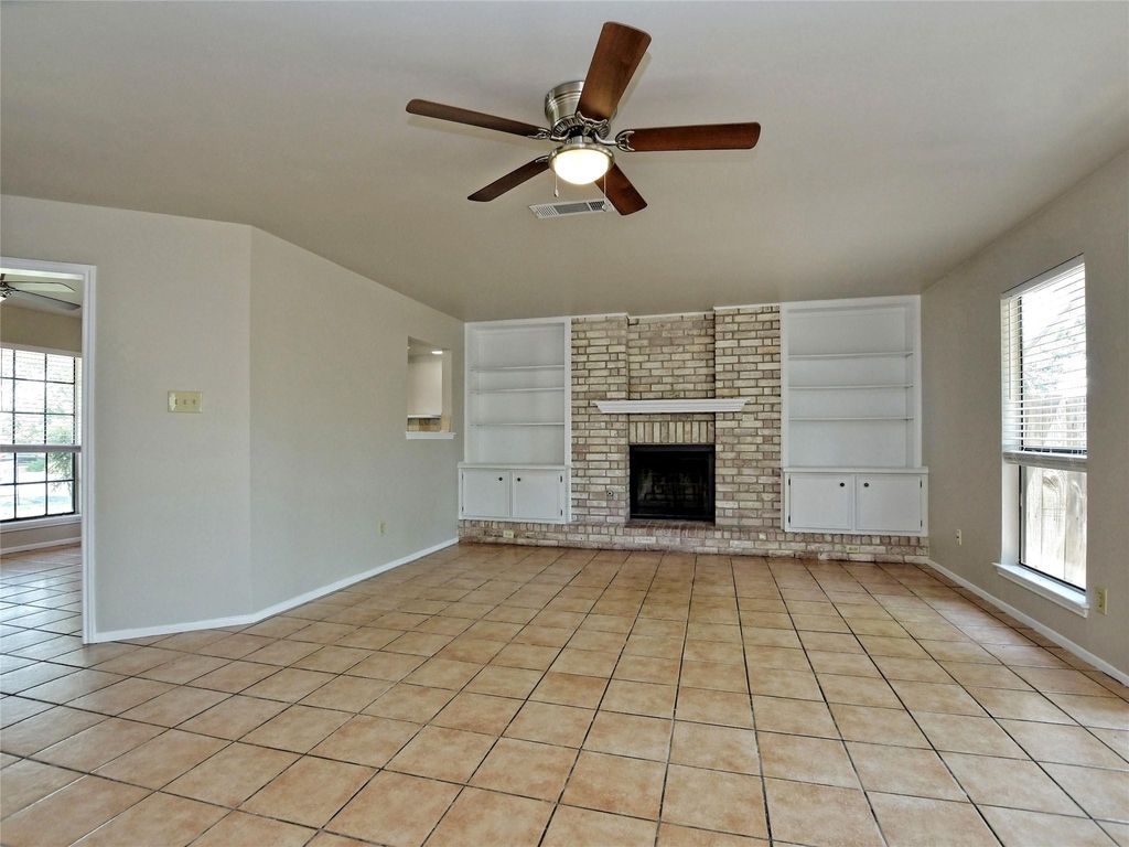 300 North Field St - Photo 6