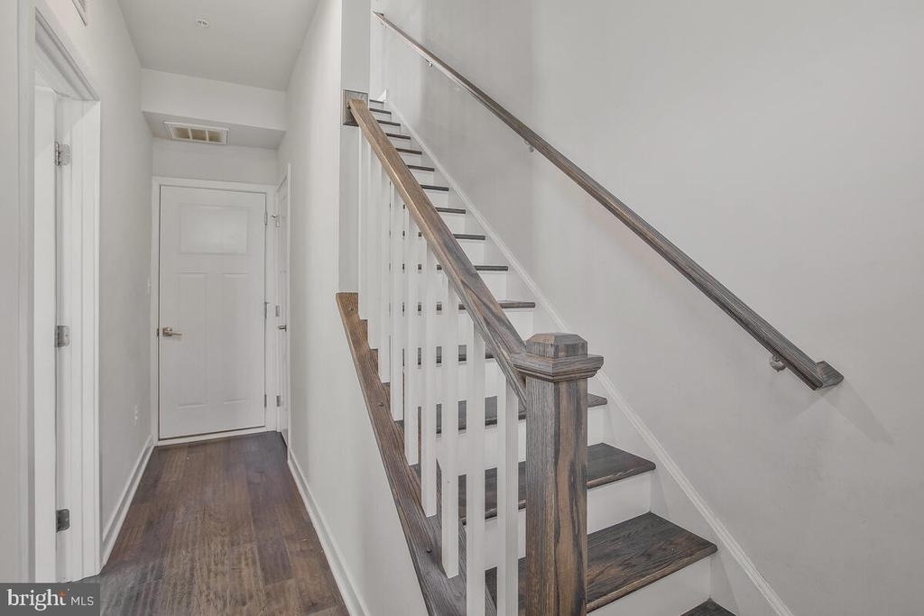 8100 Miner Street - Photo 5