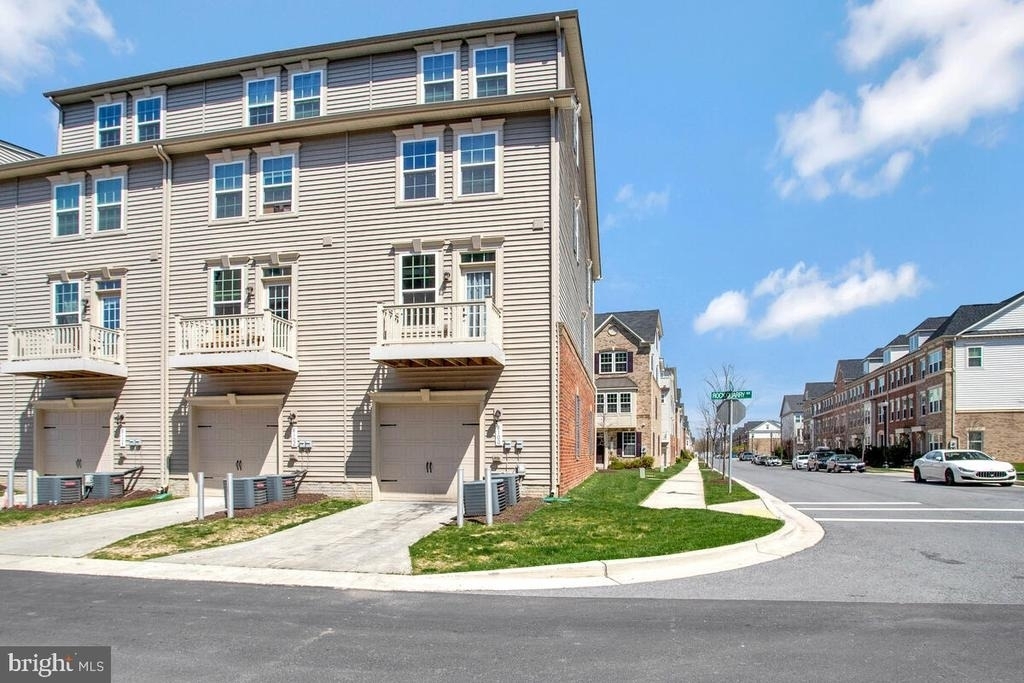 8100 Miner Street - Photo 32