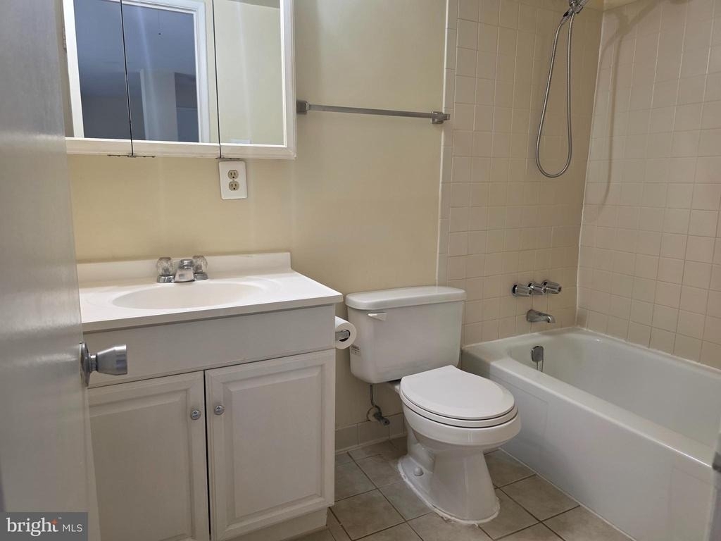 15609 Dorset Road - Photo 13