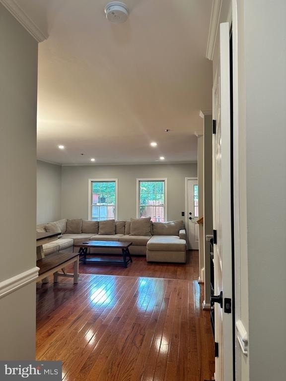 7535 Elioak Terrace - Photo 4