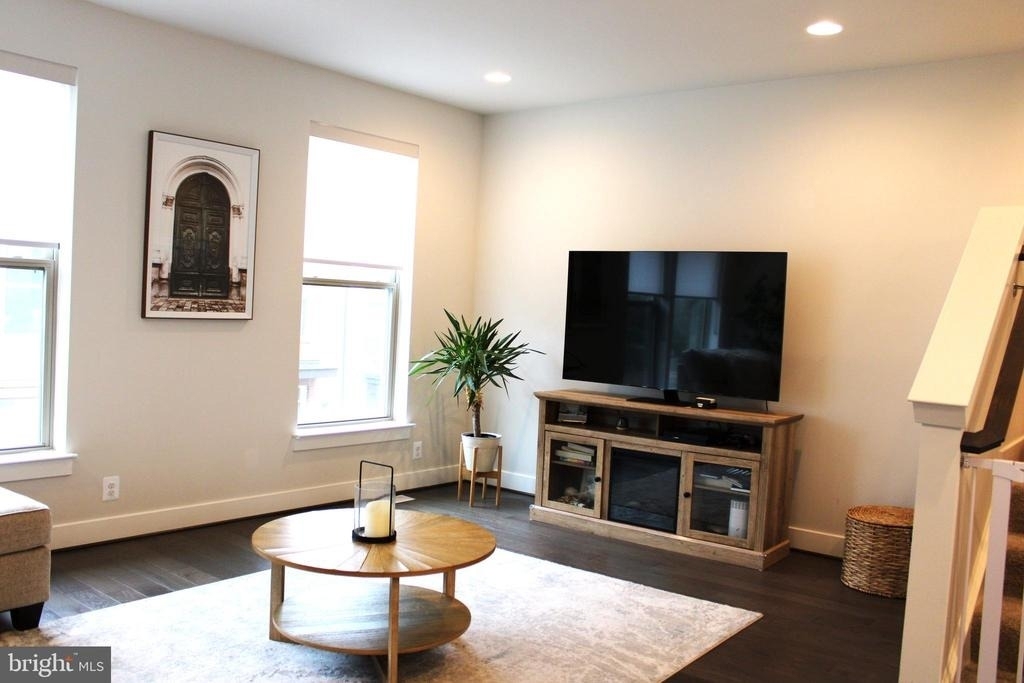 5040 Oakmoore Drive - Photo 12