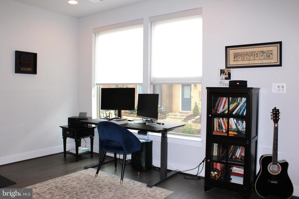5040 Oakmoore Drive - Photo 33