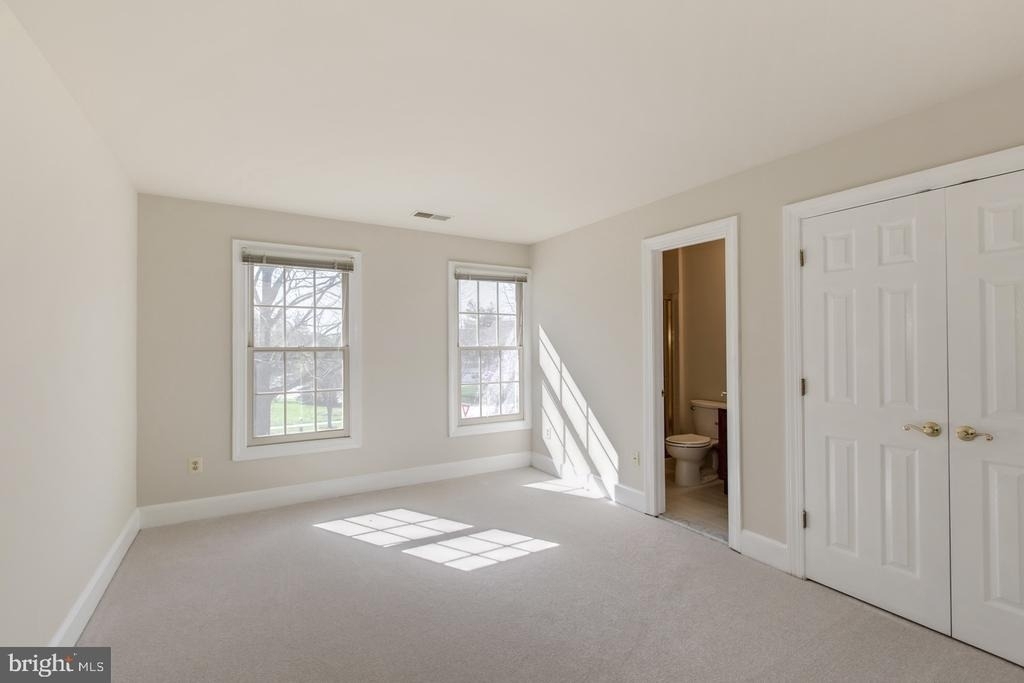 11001 Sugarbush Terrace - Photo 22