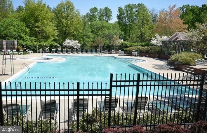 11001 Sugarbush Terrace - Photo 28