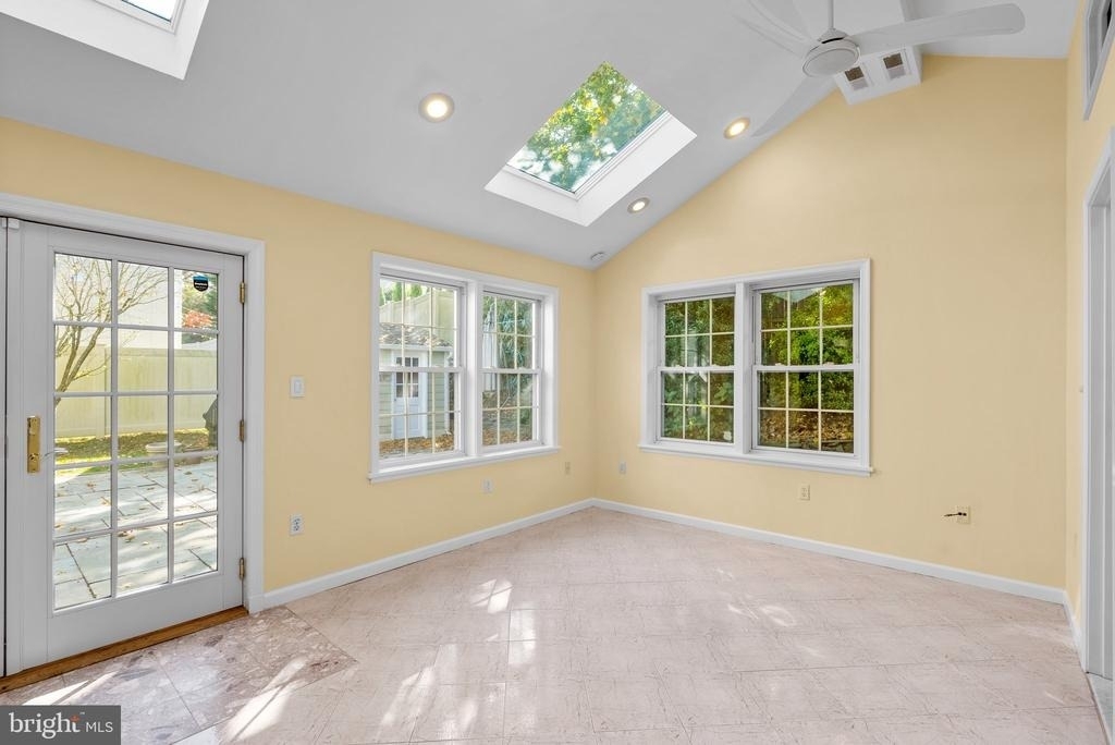 4116 Warner Street - Photo 16