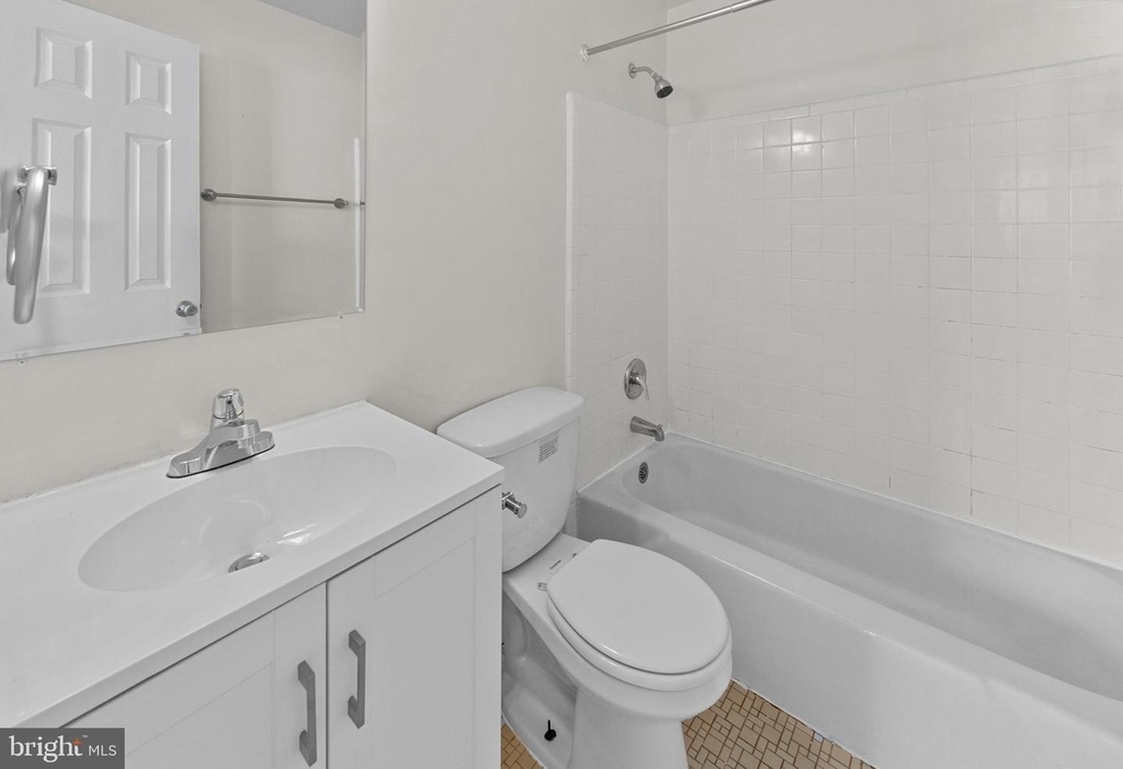 12814 Epping Terrace - Photo 17