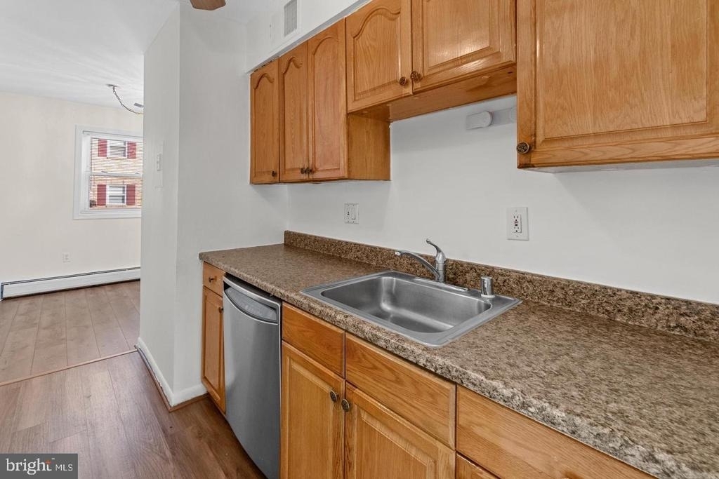 12814 Epping Terrace - Photo 11