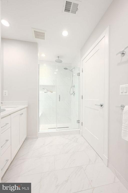 10326 Grosvenor Place - Photo 33