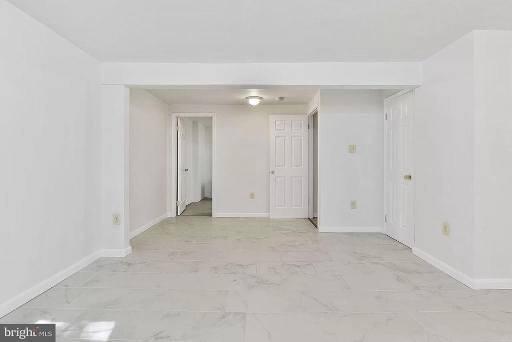10606 Tuppence Court - Photo 20