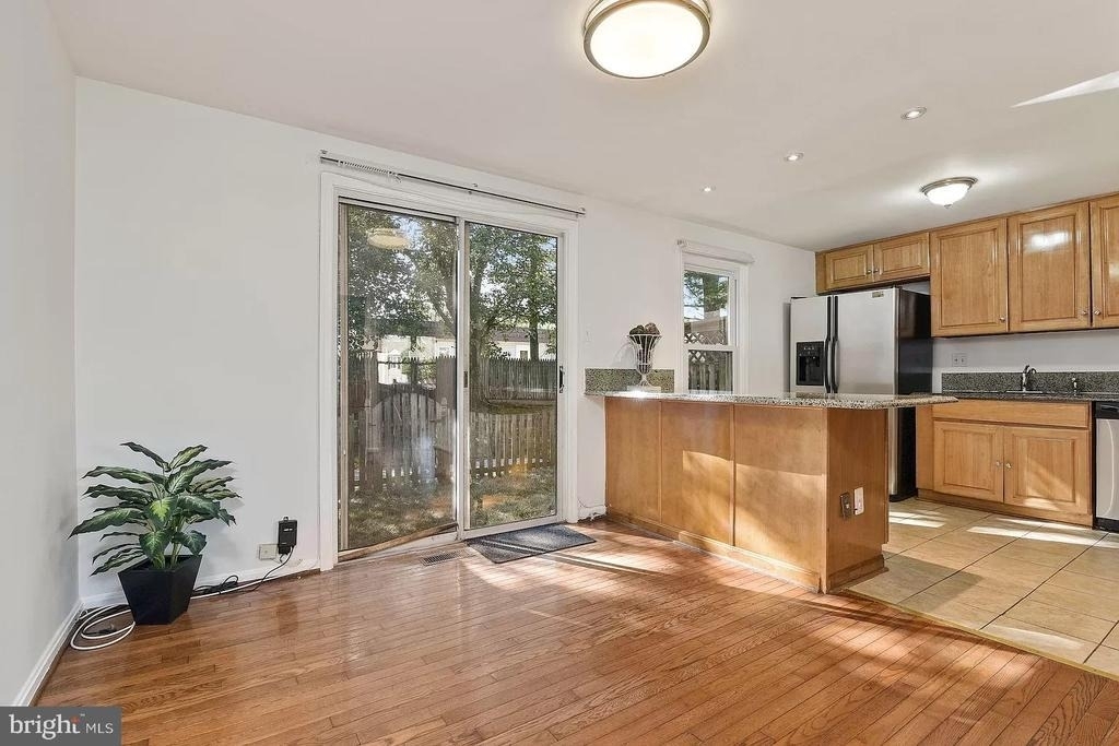 10606 Tuppence Court - Photo 9