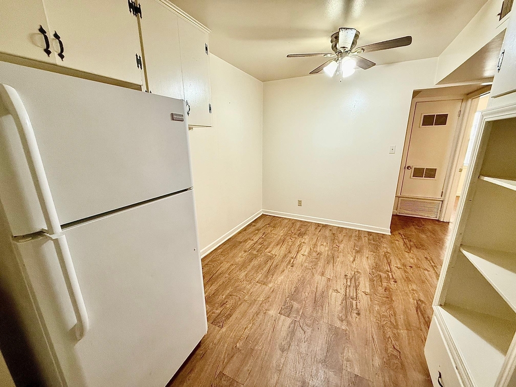 2411 S 5th St - Photo 5