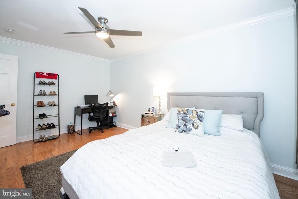 7036 Strathmore Street - Photo 18