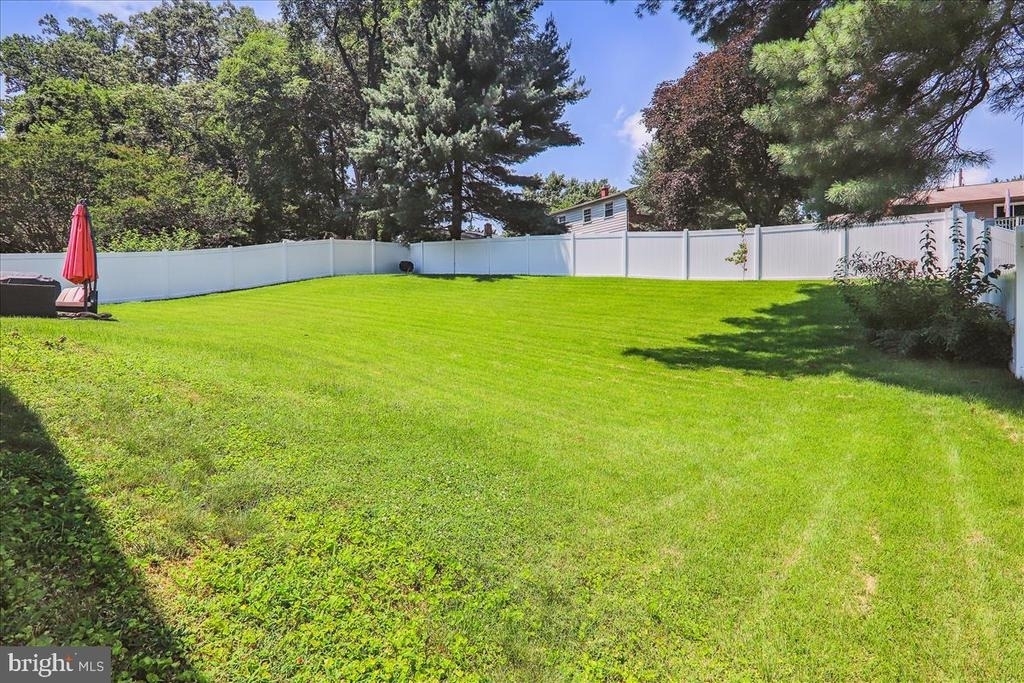 2711 Weller Road - Photo 16