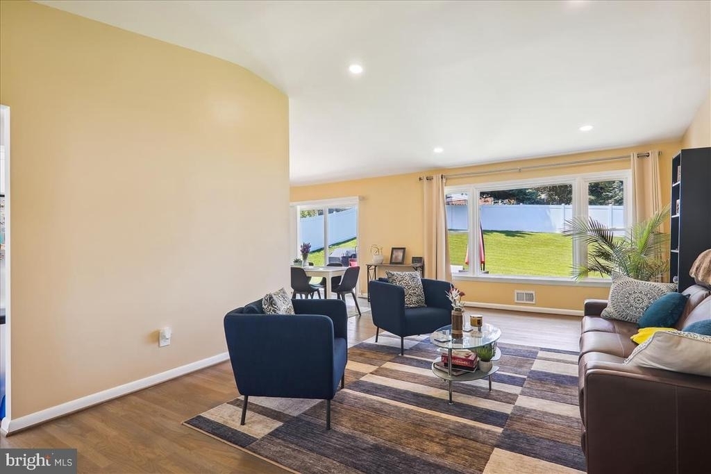 2711 Weller Road - Photo 18