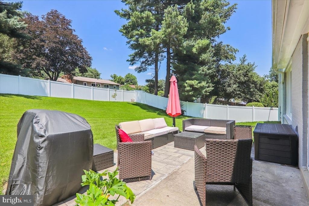 2711 Weller Road - Photo 19