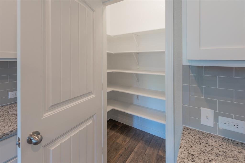 6621 Kildare Dr - Photo 10