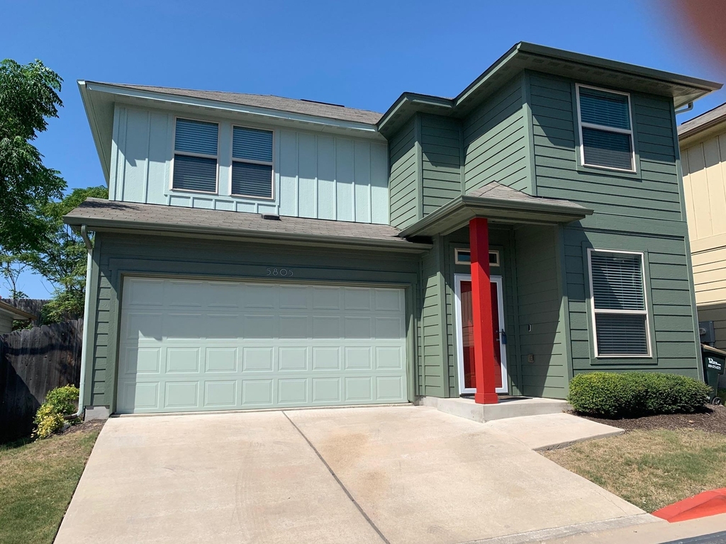 5805 Loblolly Ln - Photo 0