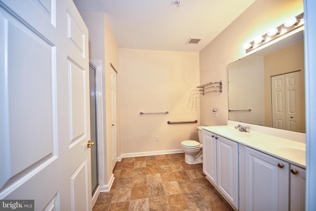 712 Kings Path - Photo 21