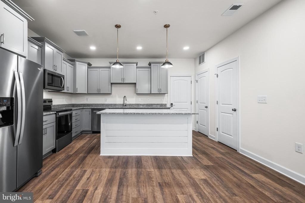 900 Gilbert Road - Photo 7