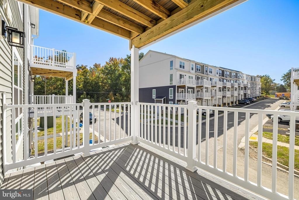 900 Gilbert Road - Photo 16
