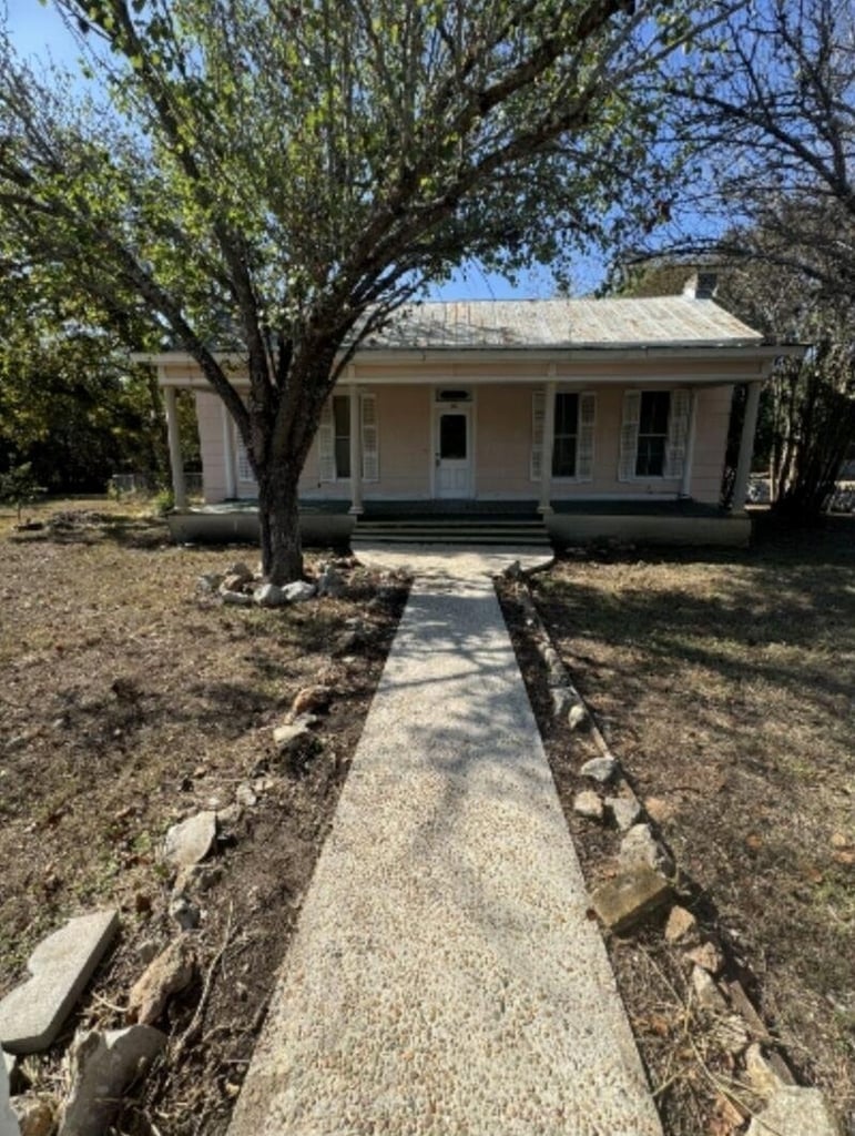 302 S Burleson St - Photo 0