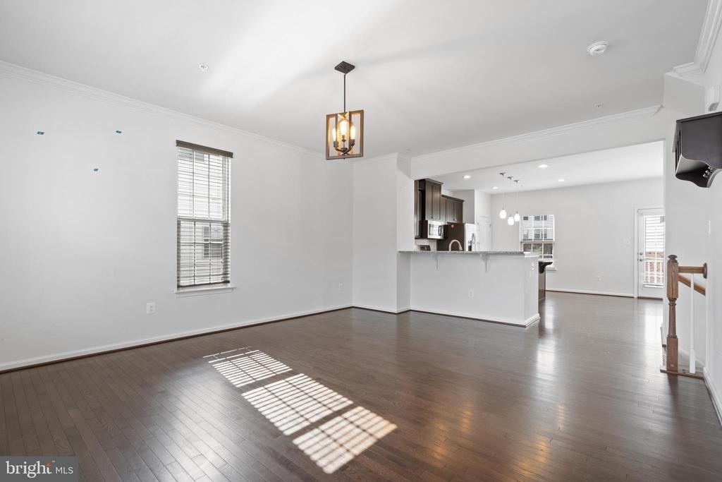 6252 Alexa Street - Photo 3