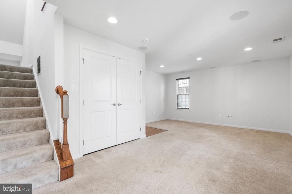 6252 Alexa Street - Photo 30