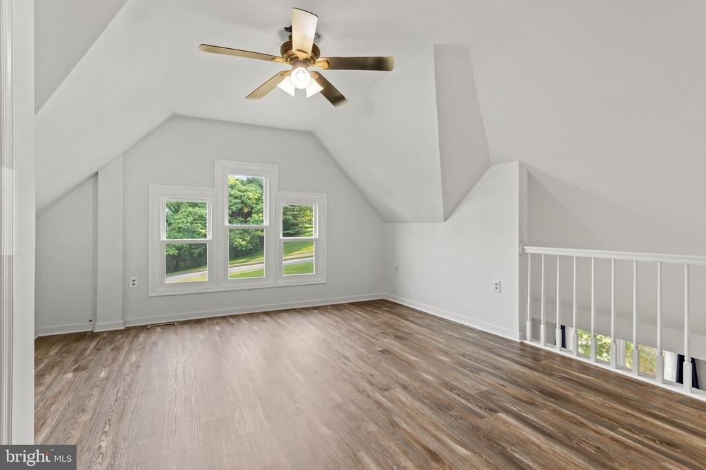 6608 E Beach Drive - Photo 37