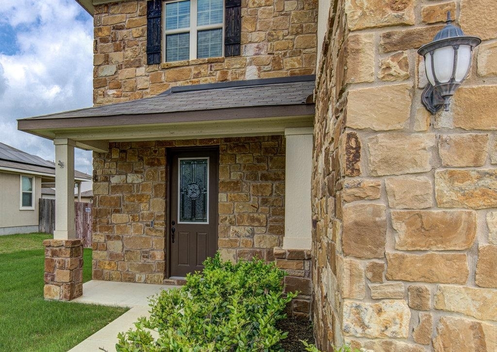 17324 Brittle Ln - Photo 2