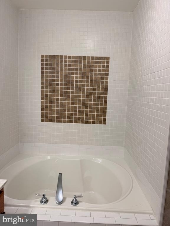 5707 Duke Court - Photo 30