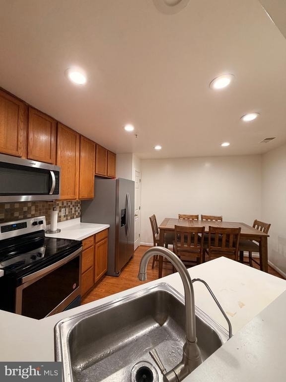 5707 Duke Court - Photo 6
