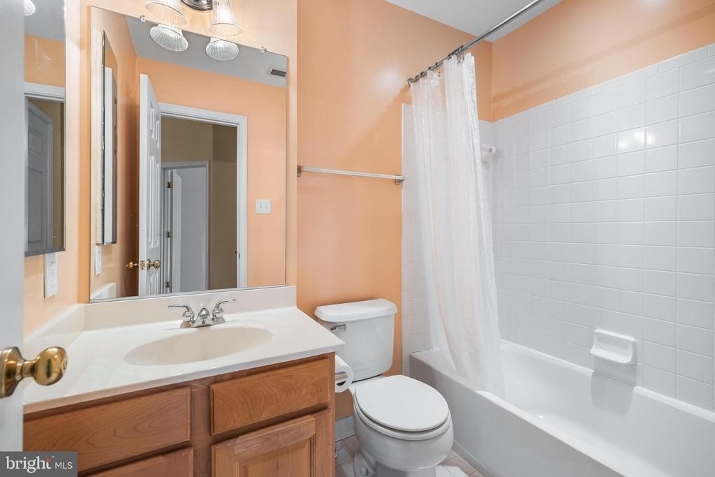 530 Limerick Circle - Photo 22