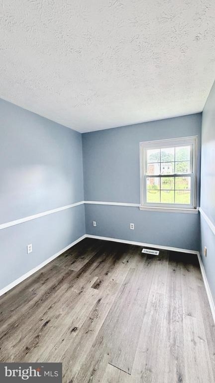 12 Hallview Court - Photo 18