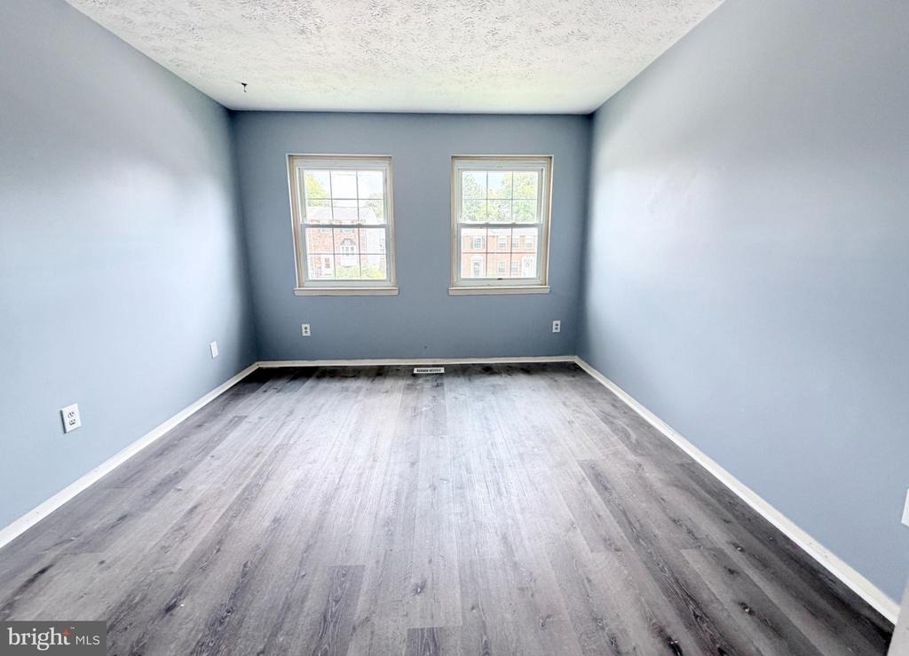 12 Hallview Court - Photo 15