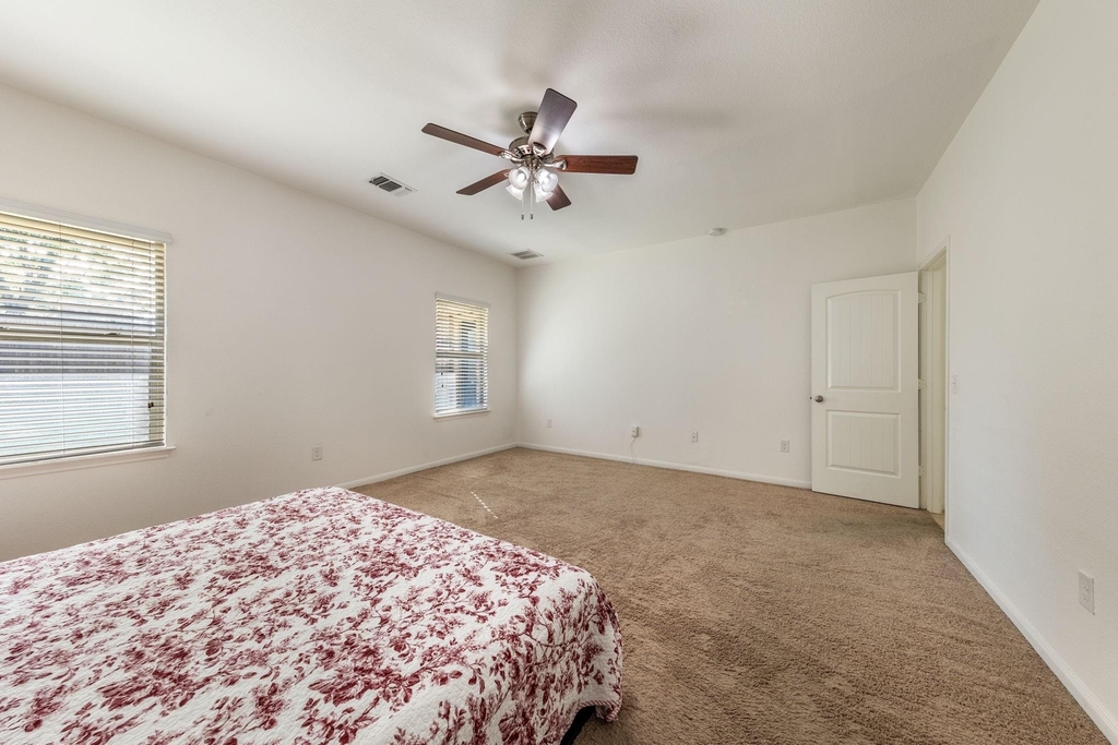 925 Woodduck Trl - Photo 26