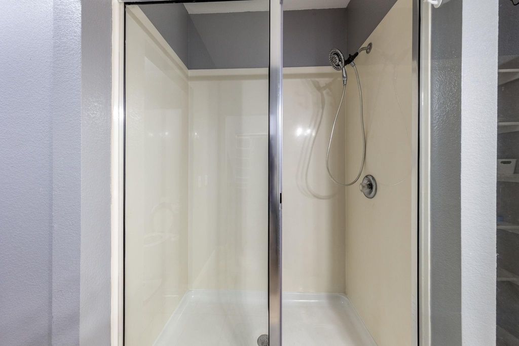 925 Woodduck Trl - Photo 32