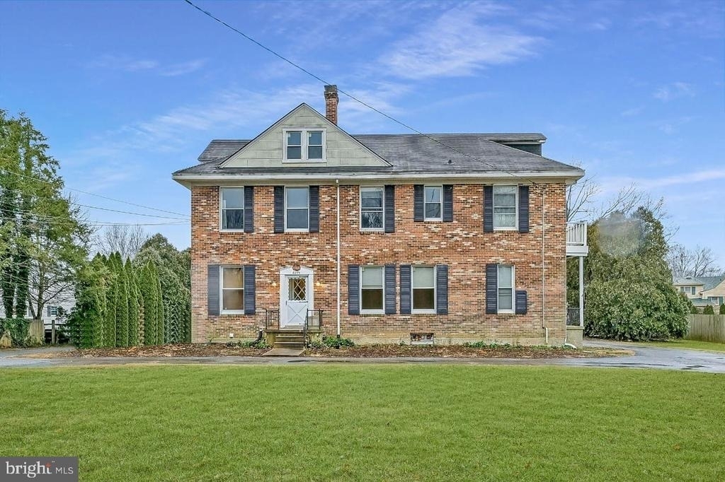 2203 Edmondson Avenue - Photo 0