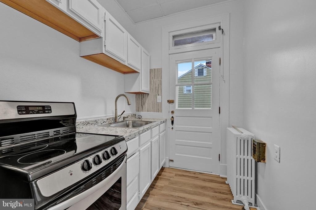 2203 Edmondson Avenue - Photo 7