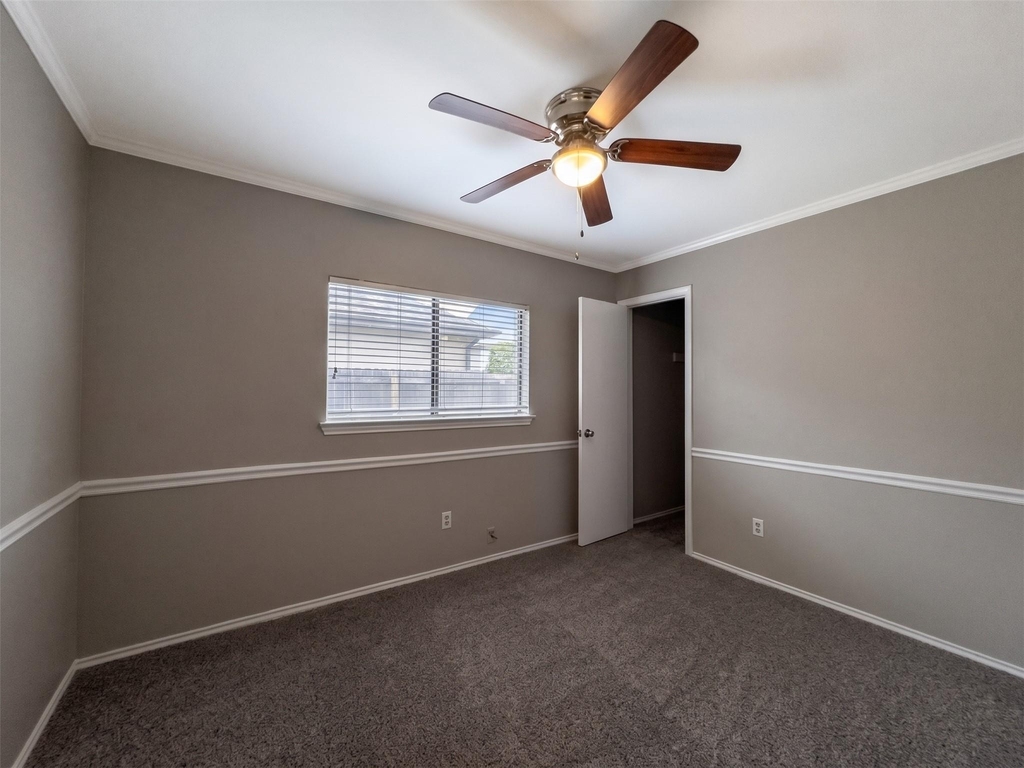 13004 Campos Dr - Photo 24