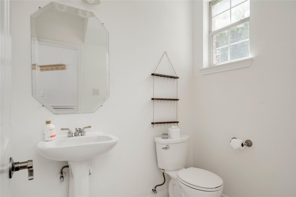 1802 Village Oak Ct - Photo 14