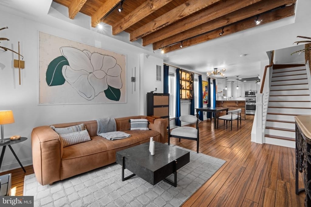 3200 Fleet Street - Photo 4