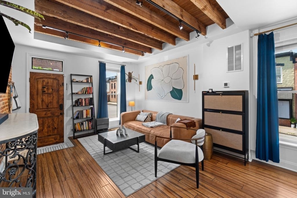 3200 Fleet Street - Photo 5