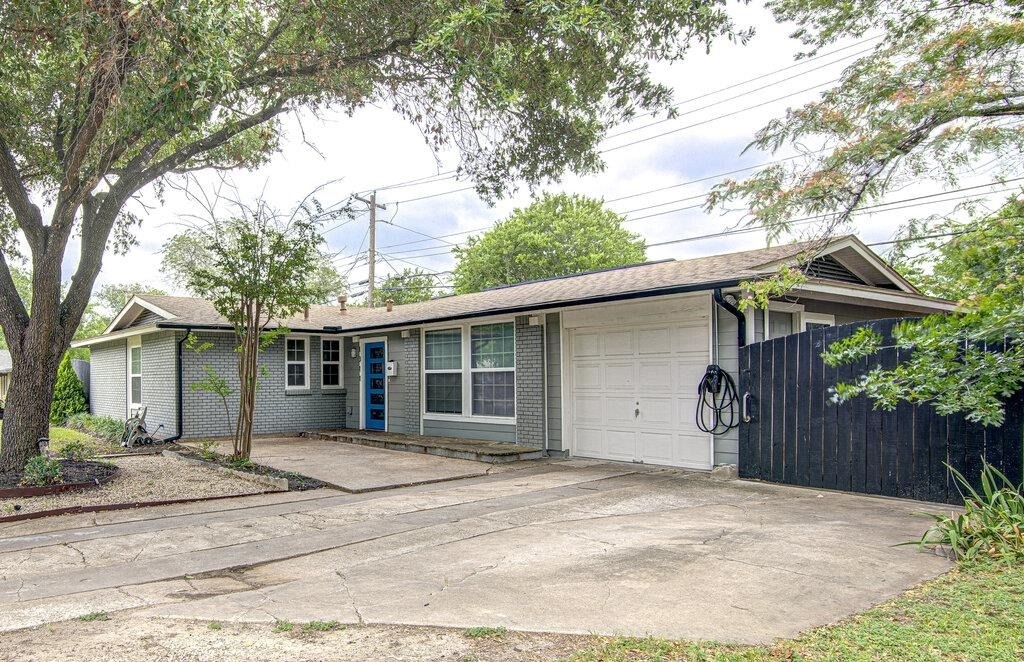 1311 Westmoor Dr - Photo 0