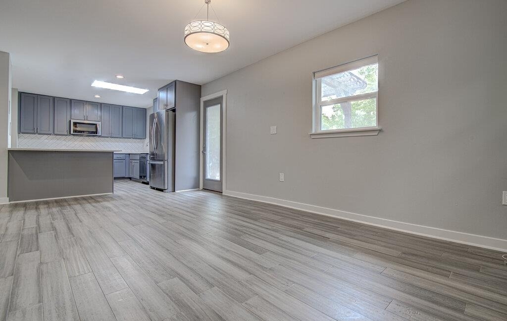 1311 Westmoor Dr - Photo 8