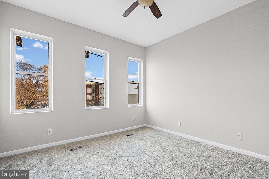 2532 Druid Hill Avenue - Photo 21