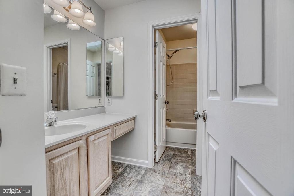 202 Cannon Place - Photo 11